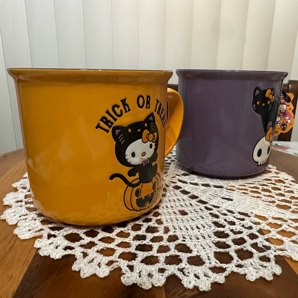 Hello Kitty And Friends Halloween Mugs - Picture 4 of 9